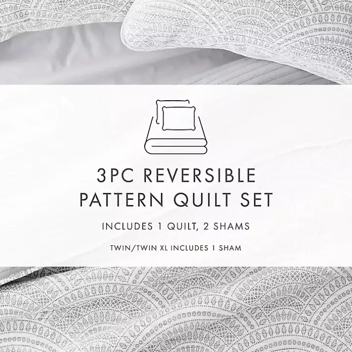 Gray Scalloped Reversible 3-pc. King Quilt Set