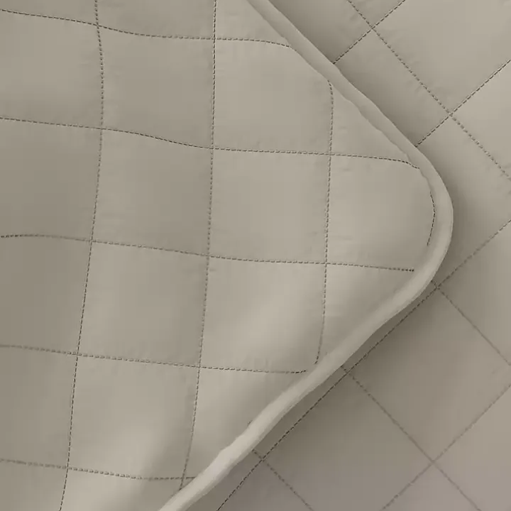 Latte Stitched Diamond 3-pc. Queen Quilt Set