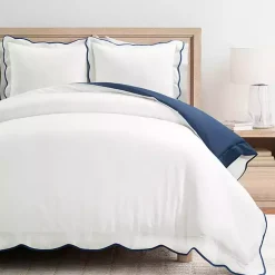 Navy Scallop Edge 3-pc. Full/Queen Duvet Cover Set