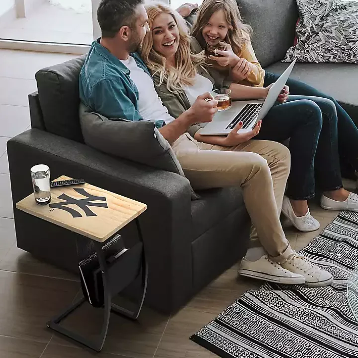 New York Yankees Wood C-Table