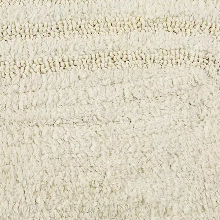 Oval Classic Ivory Crochet Bath Mat