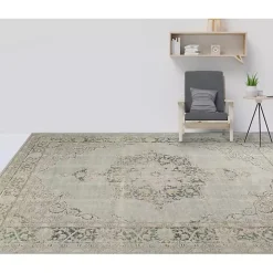 Sea Green Vintage Medallion Area Rug, 7x10