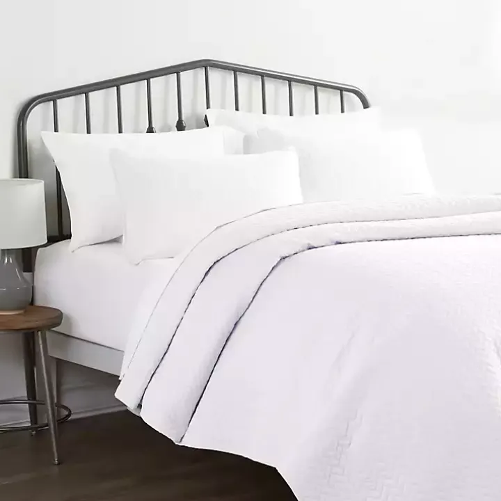 White Herringbone Quilted 2-pc. Twin Coverlet Set