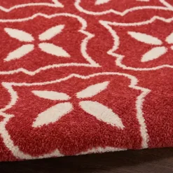 Brick & Ivory Quatrefoil Indoor/Outdoor Rug, 5x7