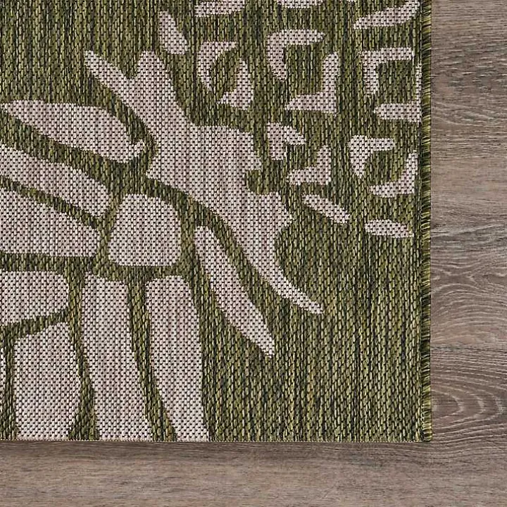 Green Pineapple Outdoor Area Rug, 7x9