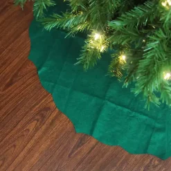 Green Scalloped Christmas Tree Skirt, 38 in.