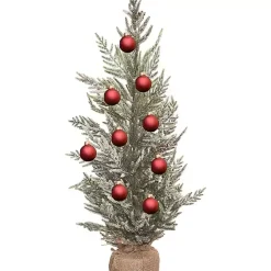 Relaxed Leaf Christmas Tree Arrangement