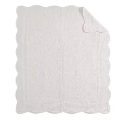 White Oversized Quilted Scalloped Edge Throw
